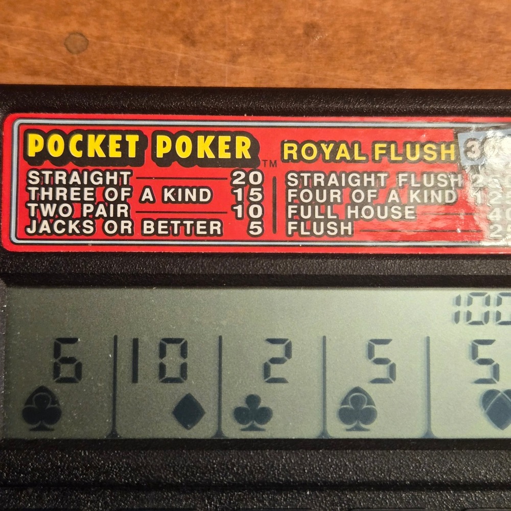 Radica Pocket Poker Handheld Electronic Game Model 1310 Vtg Las Vegas Fun Box - Picture 5 of 10